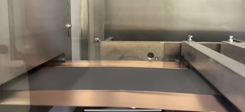 Unieke emulsie-grondstoftechnologie die CarbonX gebruikt om grote aantallen koolstof materiaal te maken.